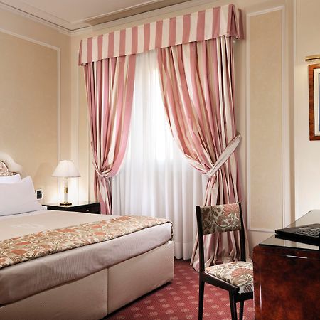 Hotel De La Ville Florencja Pokój zdjęcie