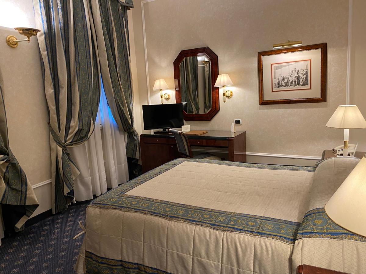 Hotel De La Ville Florencja Zewnętrze zdjęcie